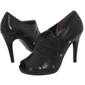 Diane Von Furstenberg DVF nwob black leather studded platform 10
